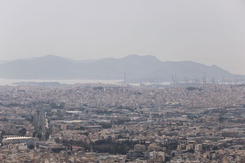 Αυξημένες συγκεντρώσεις αφρικανικής σκόνης σε πολλές περιοχές της χώρας – News.gr