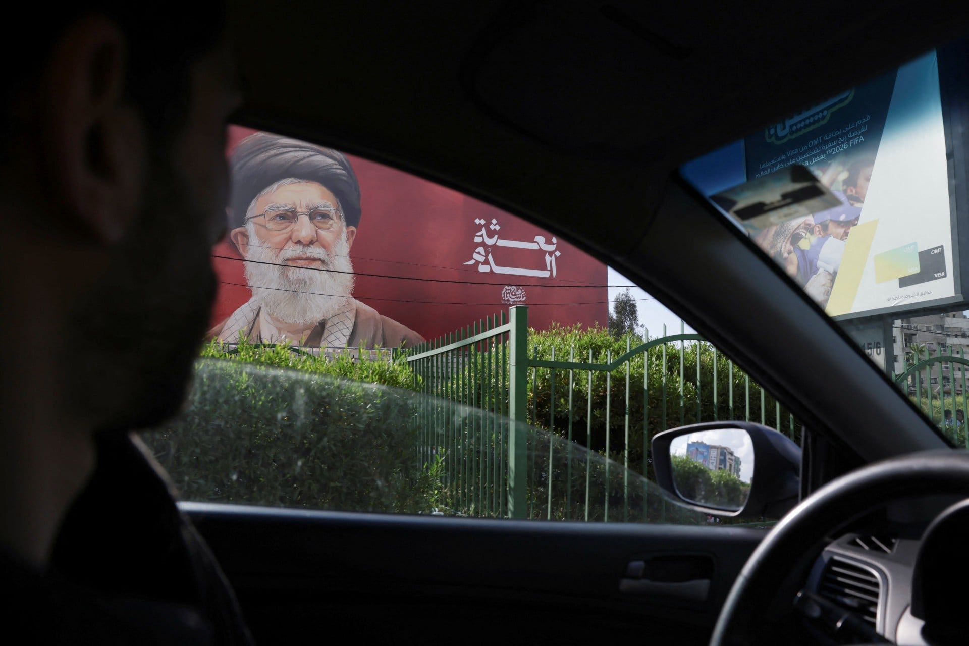 Το ιρανικό καθεστώς δείχνει να φοβάται νέα εξέγερση