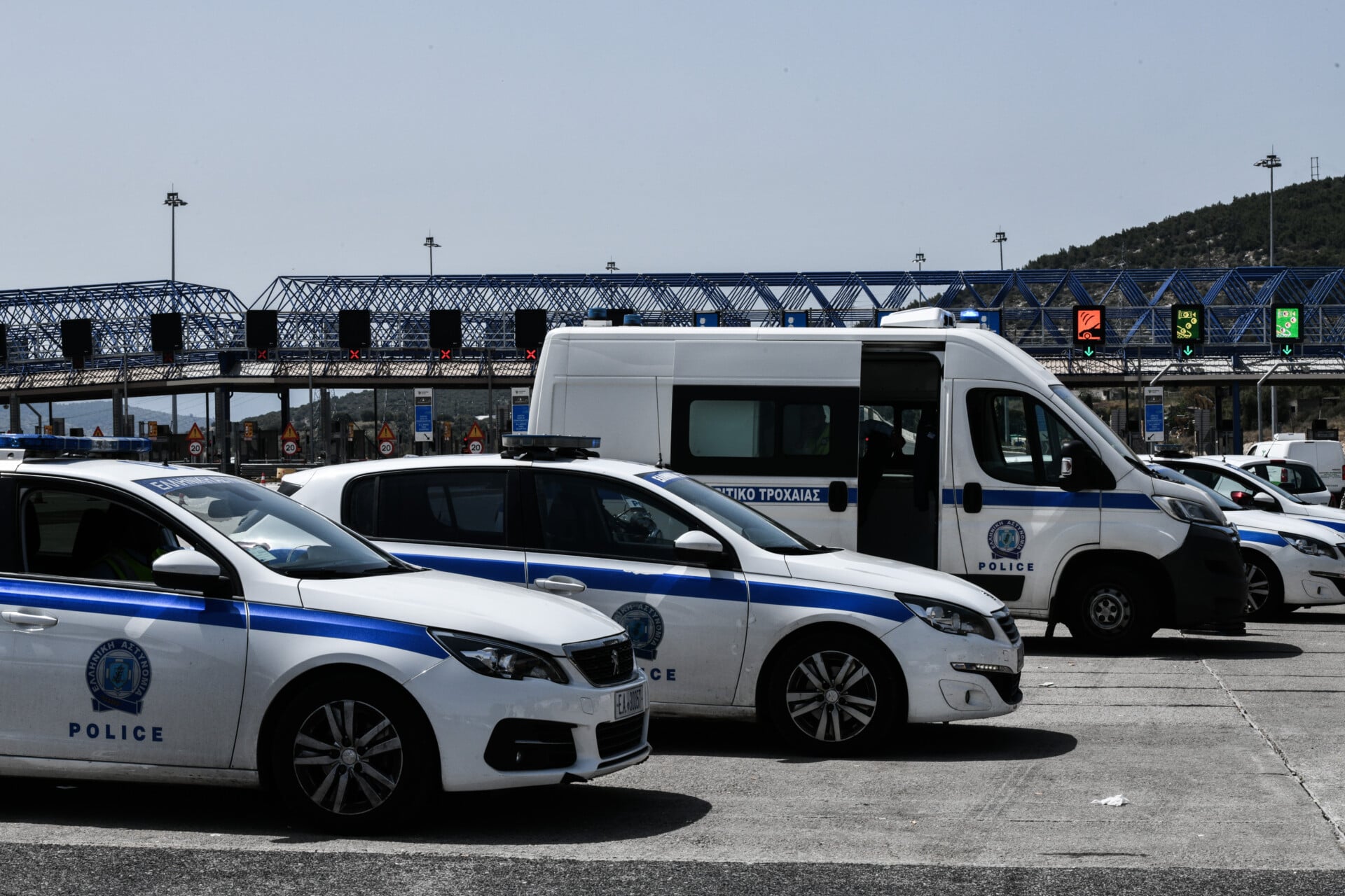 Αυξημένα μέτρα σε όλη τη χώρα για τις πασχαλινές μετακινήσεις