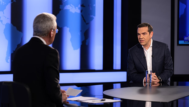 Live η συνέντευξη του Αλέξη Τσίπρα: Πότε θα κάνει το κόμμα και με ποιους;