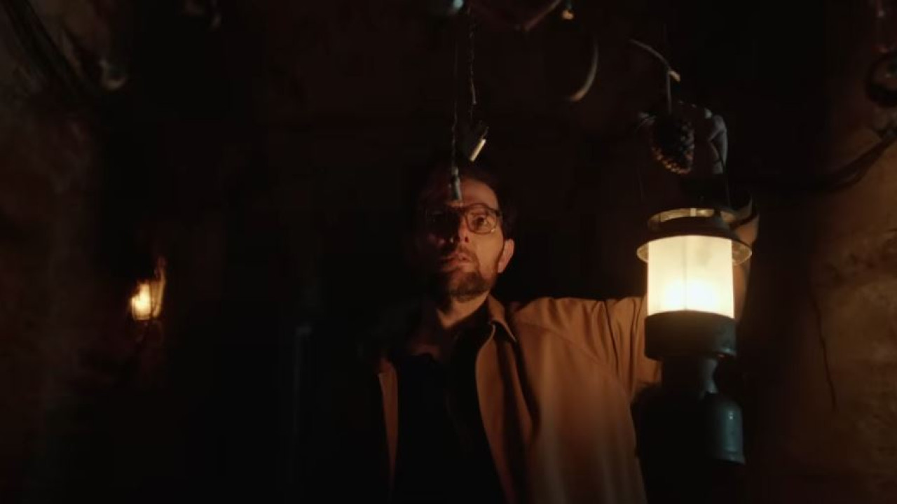 «Hokum»: Το τελικό trailer της ταινίας τρόμου με τον Άνταμ Σκοτ