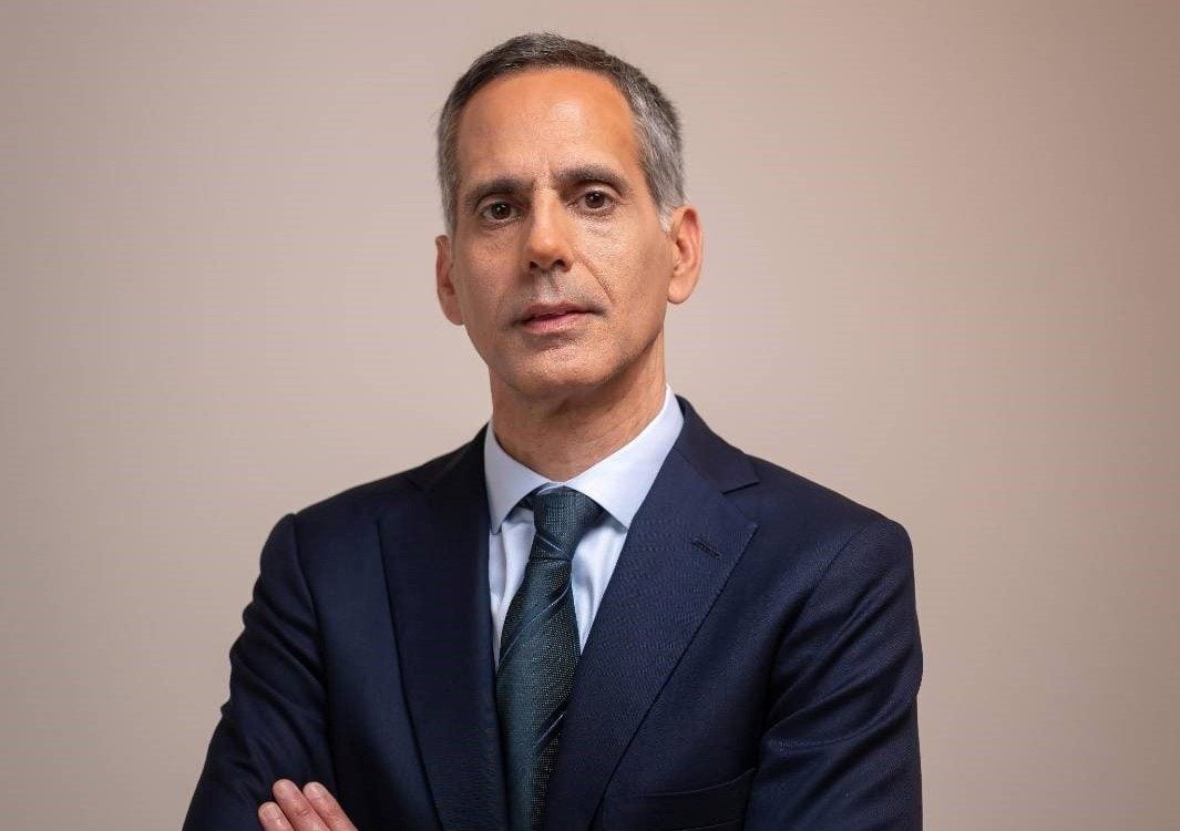 Credibility and demographics to reshape the banking model