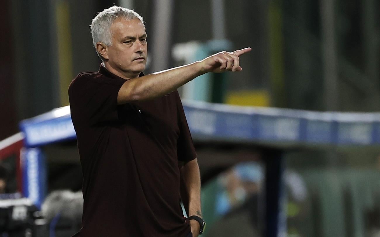 Η Ρεάλ πλήρωσε την Μπενφίκα και επαναφέρει τον Μουρίνιο στη Μαδρίτη