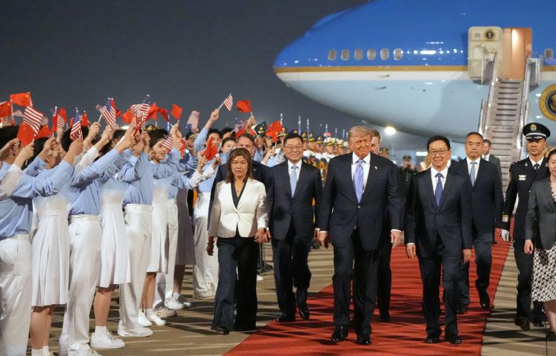 Έφτασε στην Κίνα ο Τραμπ για την σύνοδο κορυφής με τον Σι Τζινπίνγκ – News.gr