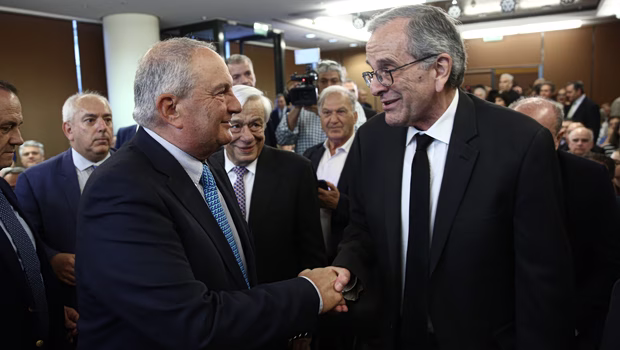 Οι κινήσεις Καραμανλή - Σαμαρά οξύνουν τη νευρικότητα του Μαξίμου - Από Φθινόπωρο το κόμμα Σαμαρά