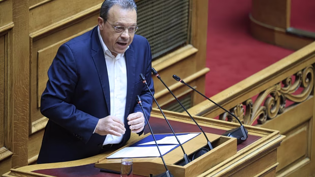Φάμελλος: Είστε είτε εκβιαζόμενοι είτε διαπλεκόμενοι - Όλοι οι βουλευτές της ΝΔ συνένοχοι στο μπάζωμα