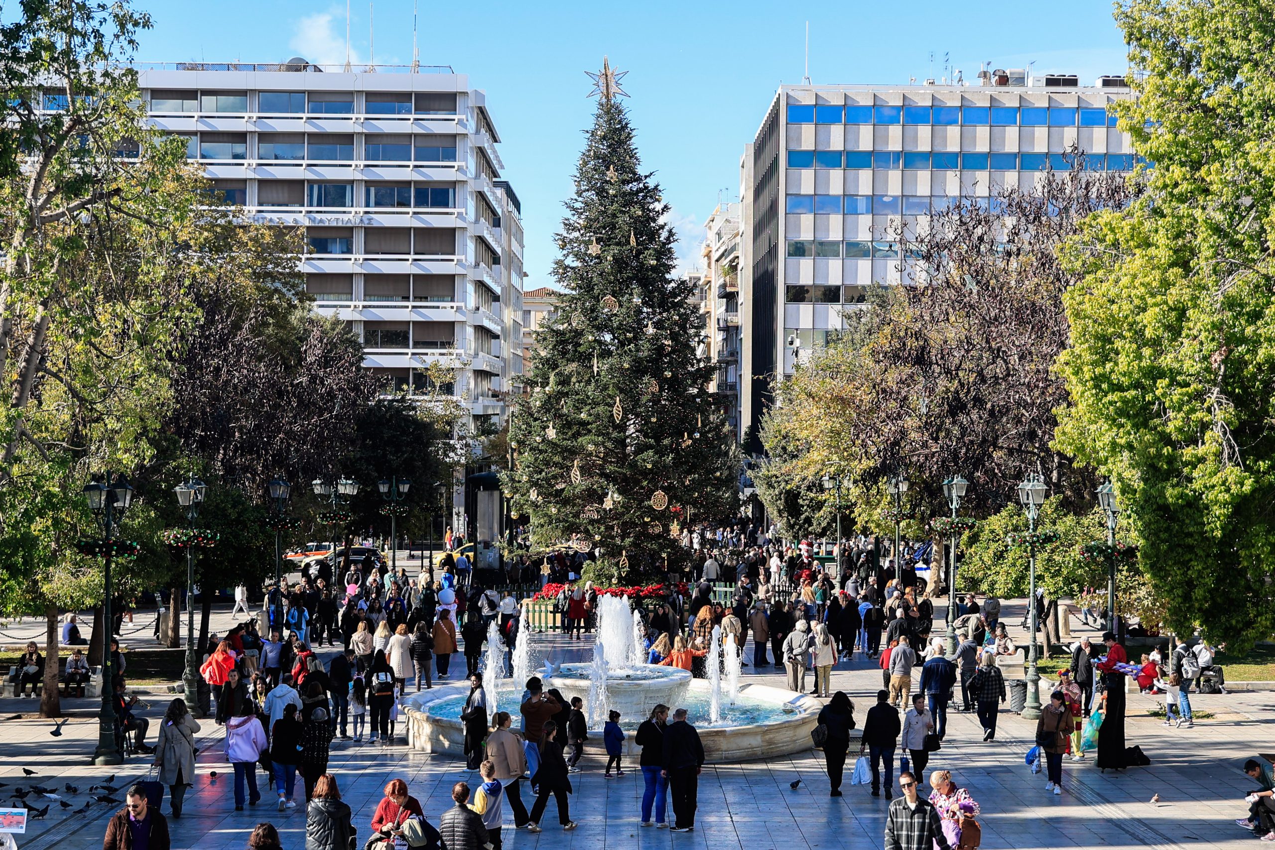 Δημοσκόπηση Pulse: Πόσοι ψηφίζουν τα κόμματα Τσίπρα, Σαμαρά και Καρυστιανού - Πώς διαμορφώνεται το πολιτικό σκηνικό