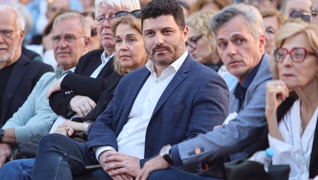 Παραιτήθηκε από τον ΣΥΡΙΖΑ ο Διονύσης Τεμπονέρας