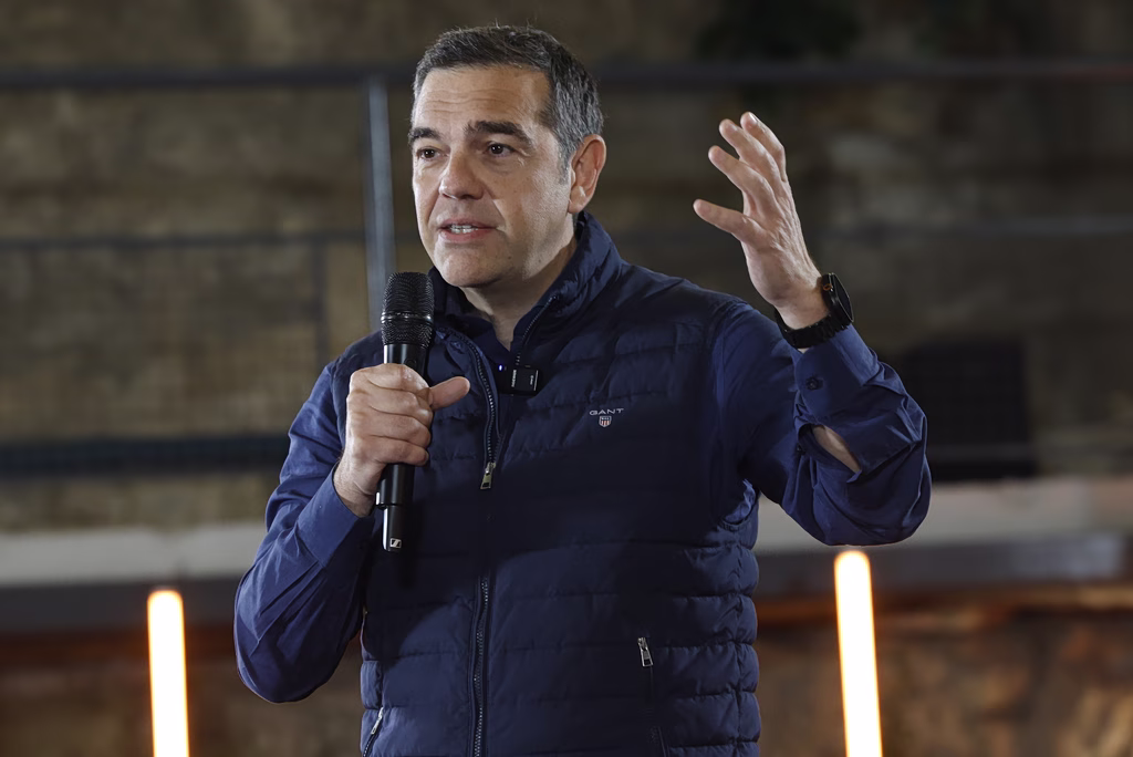 Αλέξης Τσίπρας: Απόψε τα αποκαλυπτήρια του νέου κόμματος στο Θησείο - Ο Κραουνάκης και τα πρόσωπα «κλειδιά»