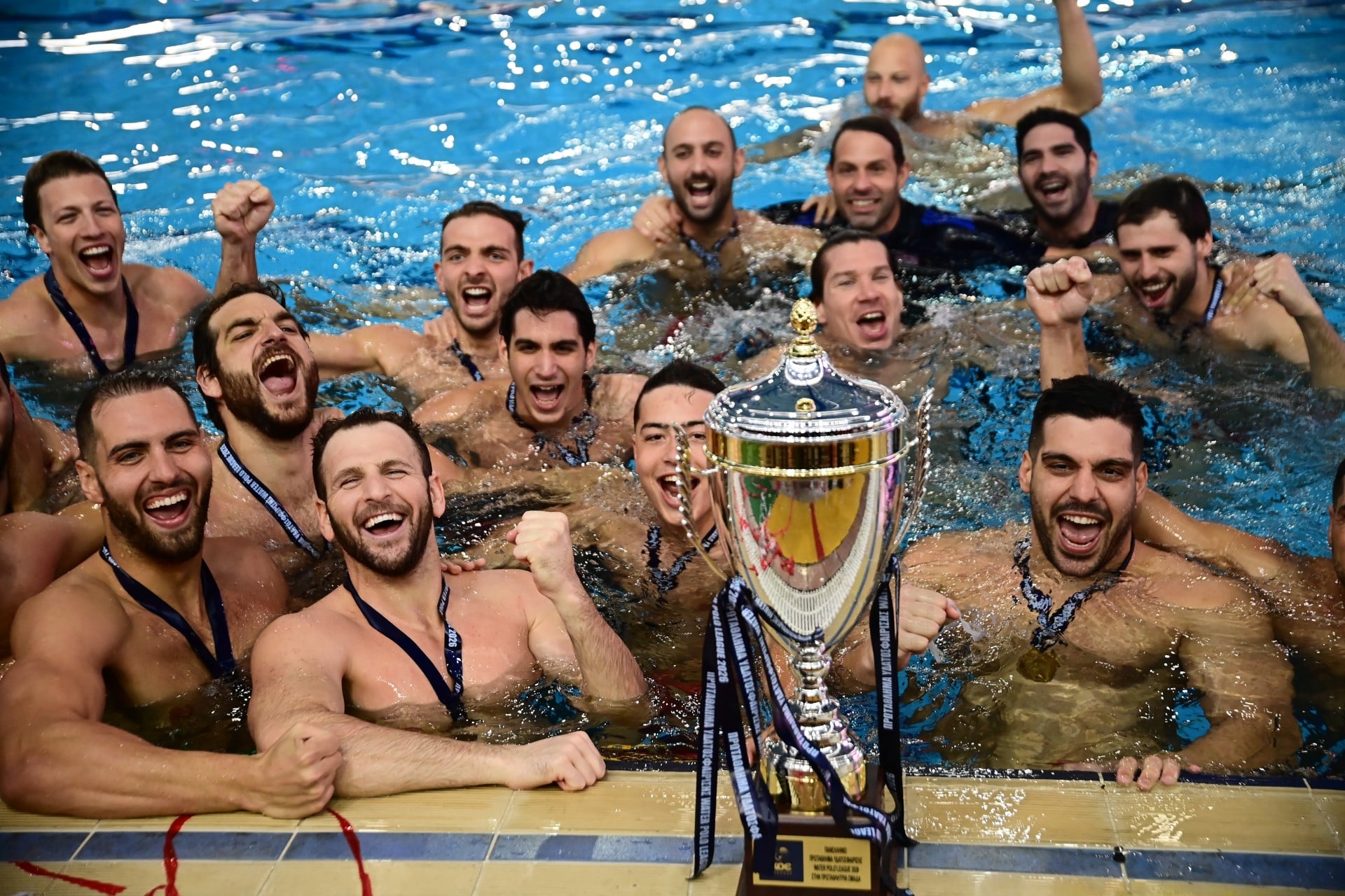 Πρωταθλητής Ελλάδας με «σκούπα» ο Ολυμπιακός