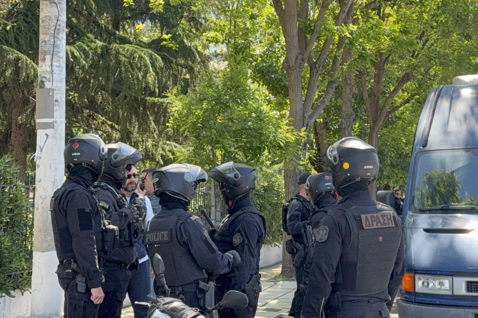 Εφοδος κουκουλοφόρων και στο Πανεπιστήμιο Δυτικής Αττικής
