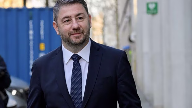 Ανδρουλάκης για την γιορτή της μητέρας: «Να την κάνουμε ξανά να νιώσει αυτό που είναι πραγματικά. Πολύτιμη»