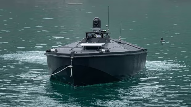 Η Αθήνα επιμένει στα μηνύματα της προς το Κίεβο για το drone - Οι κίνδυνοι εξαγωγής του πολέμου