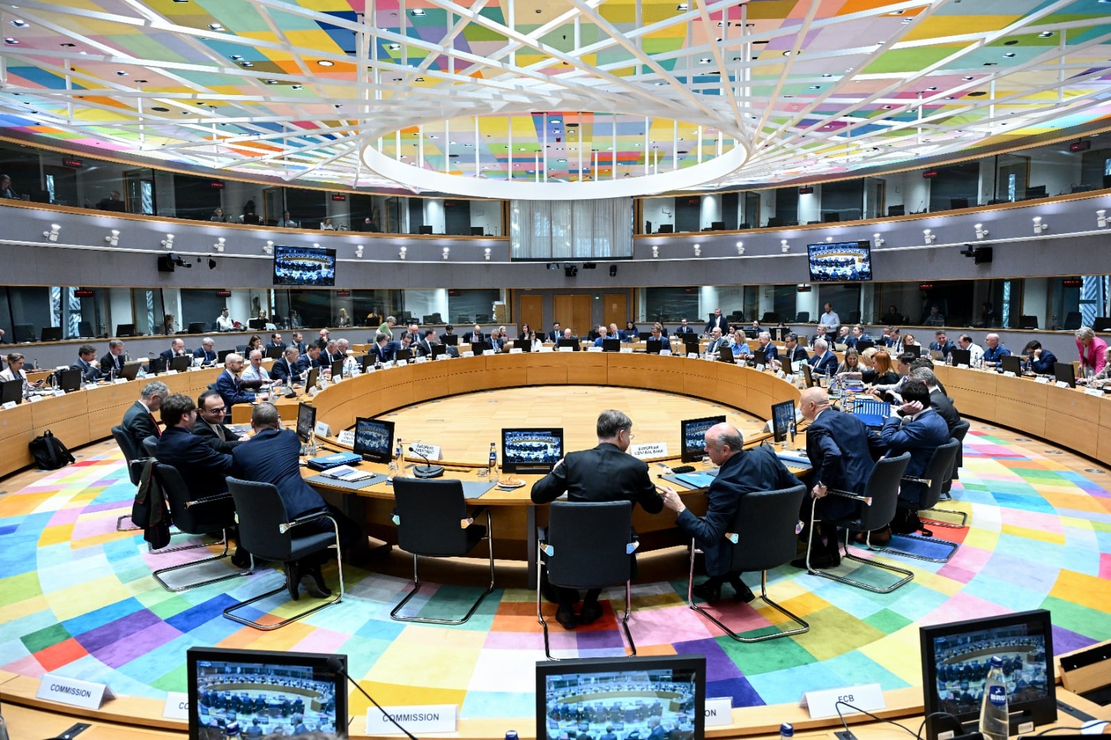 Απαιτεί πολιτικό θάρρος για να επιτευχθεί ο οικονομικός μετασχηματισμός