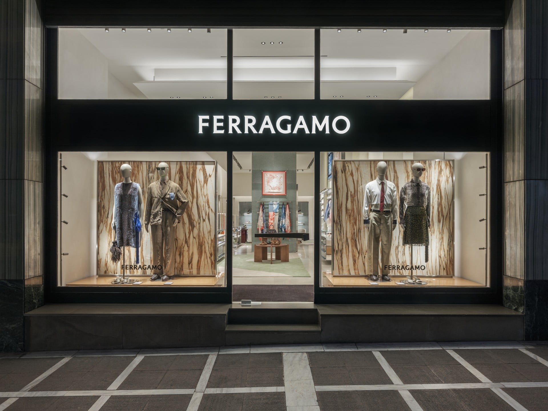 Ανακαινισμένη boutique Ferragamo στο κέντρο της Αθήνας από τον όμιλο Φάις  