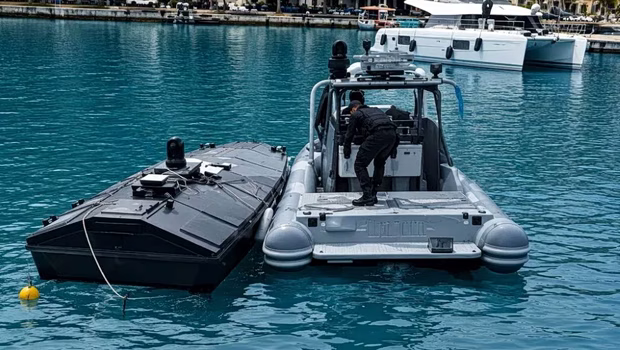 ΣΥΡΙΖΑ για drone στην Λευκάδα: Τελικά, ποιος ελέγχει τι συμβαίνει στις ελληνικές θάλασσες κ. Μητσοτάκη;