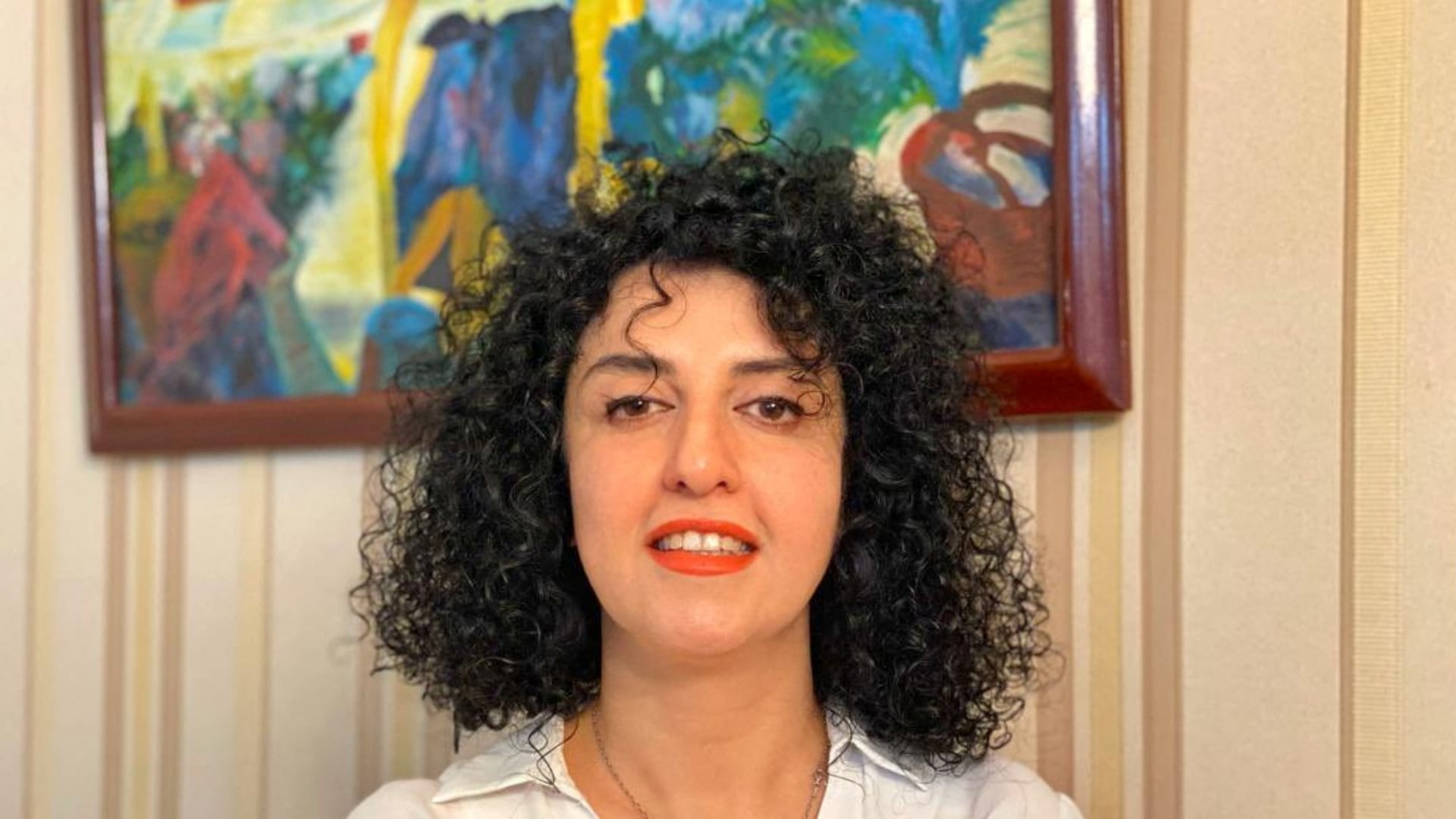 Η φυλακισμένη νομπελίστρια Ειρήνης Μοχαμαντί μεταφέρθηκε σε νοσοκομείο