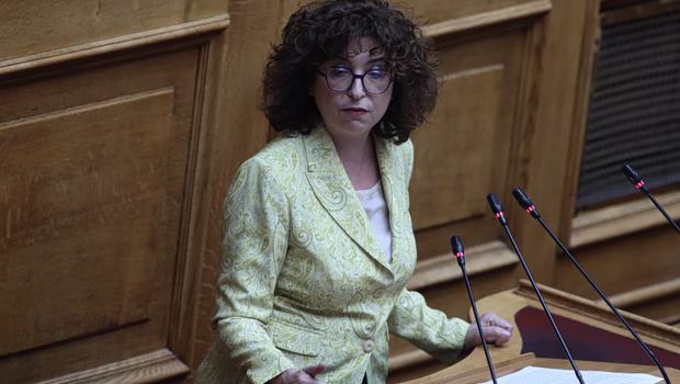 Καραγεωργοπούλου για Κωνσταντοπούλου: Είπε ότι έχω κλεμμένη έδρα, ο σύντροφός της πήρε έδρα ενώ δεν είχε δικαίωμα