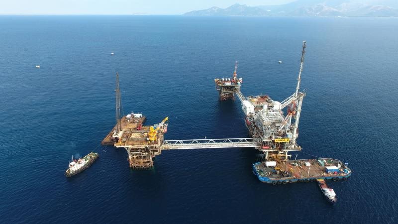 Νέα άνοδος προς τα 100 δολάρια για το βαρέλι πετρελαίου brent