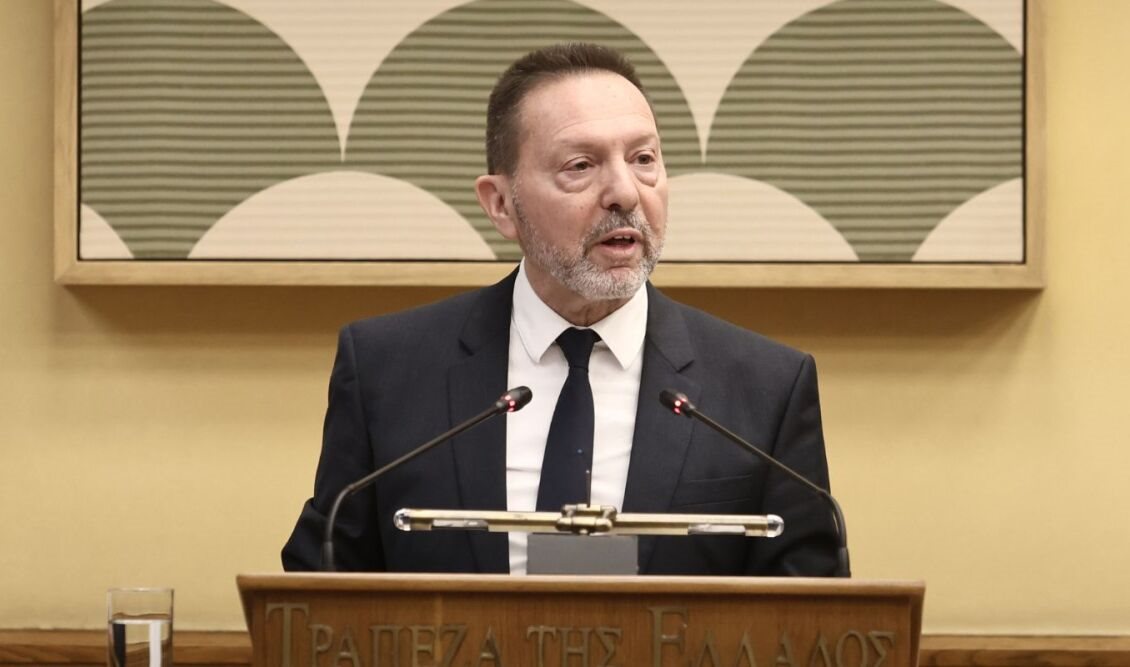 Αυξήσεις επιτοκίων ΕΚΤ αν μείνουν ισχυρές πληθωριστικές πιέσεις