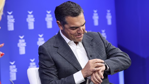 Η ΝΔ το ρίχνει δαγκωτό στην Ομάδα Α(να)λήθειας, ο Τσίπρας λέει «Μητσοτάκη έφτασε η ώρα της αλήθειας» και στη Βουλή θα ρωτήσουν επιτέλους γιατί μπήκαν οι «κοριοί»