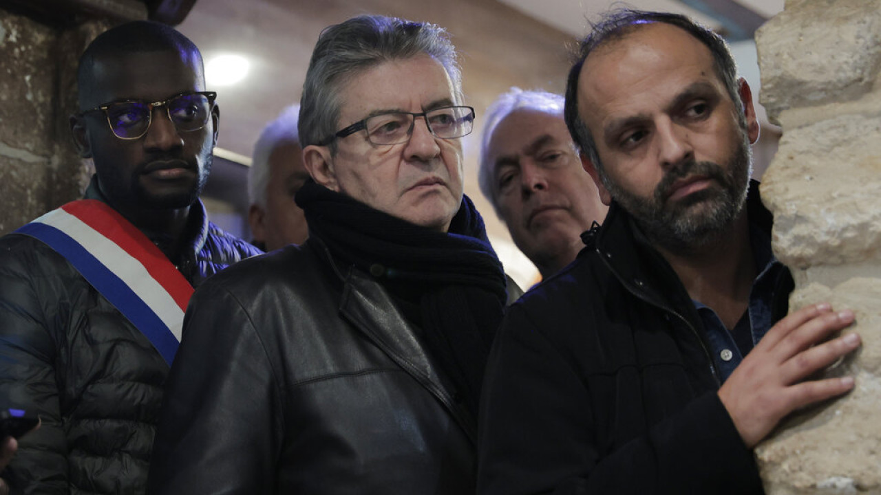 Γαλλία: Ο Ζαν-Λικ Μελανσόν δηλώνει ότι θα είναι υποψήφιος στις προεδρικές εκλογές