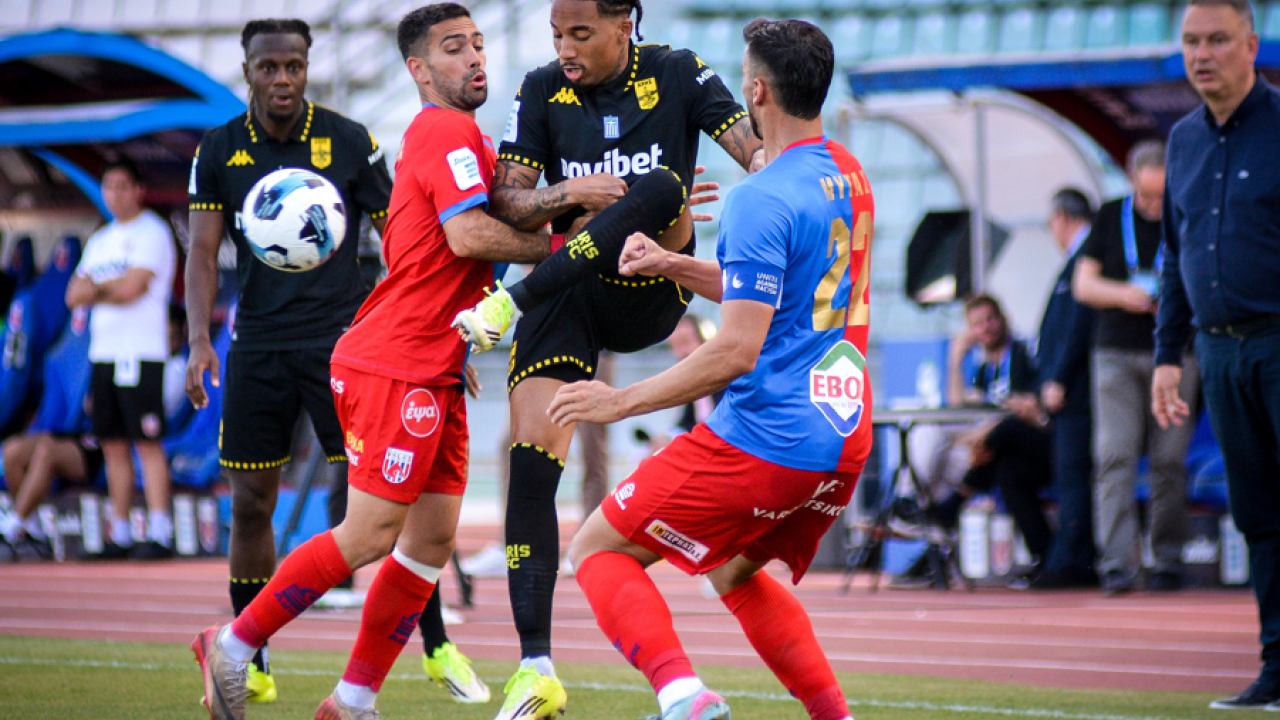 Super League: Αναγεννημένος Άρης, 1-2 στο Πανθεσσαλικό τον Βόλο