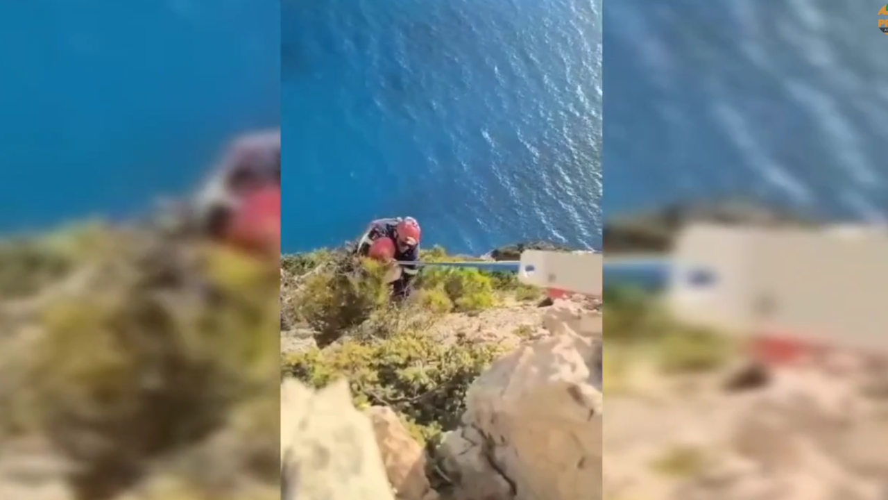 Τουρίστας εγκλωβίστηκε σε απόκρημνο σημείο στο Ναυάγιο της Ζακύνθου - Η επιχείρηση διάσωσης