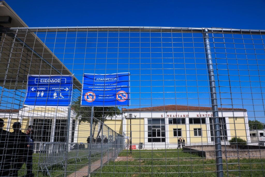 Στις 2 Ιουνίου συνεχίζεται η δίκη – Υπέβαλαν τις αντιρρήσεις τους οι κατηγορούμενοι για τις παραστάσεις προς υποστήριξη της κατηγορίας