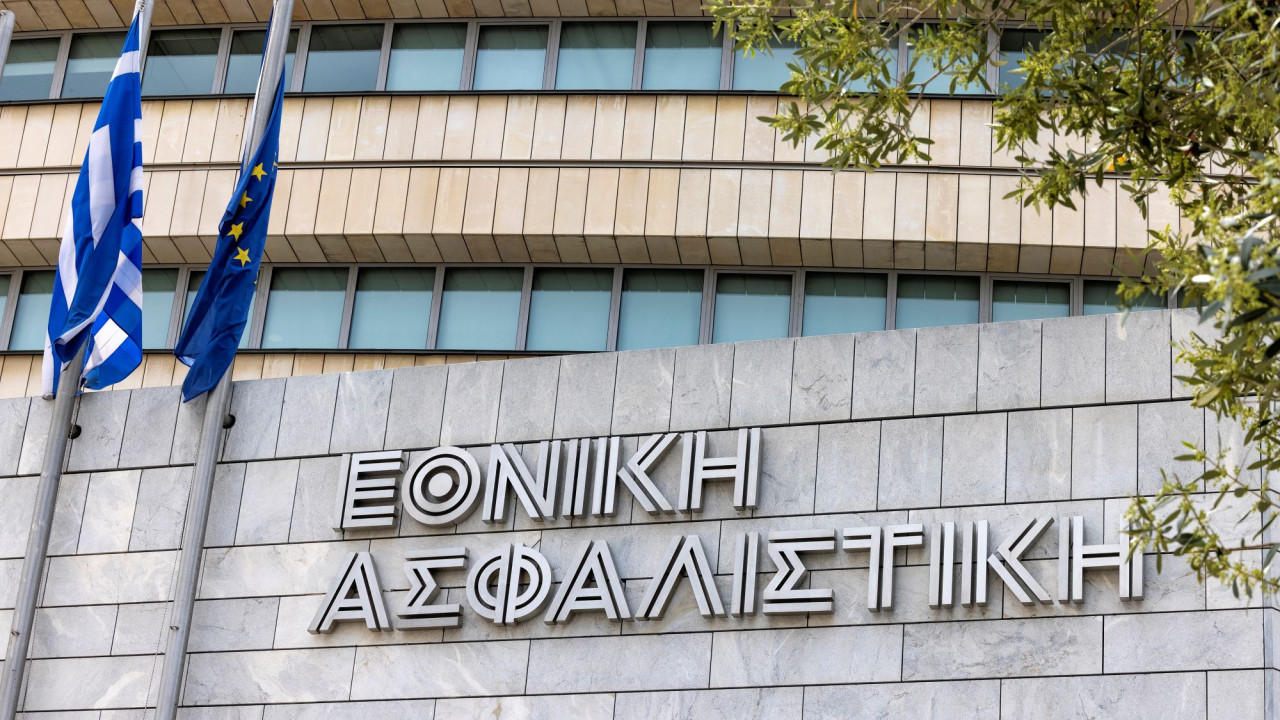 Δωρεά 12 οχημάτων από την Εθνική Ασφαλιστική στην Περιφέρεια Θεσσαλίας