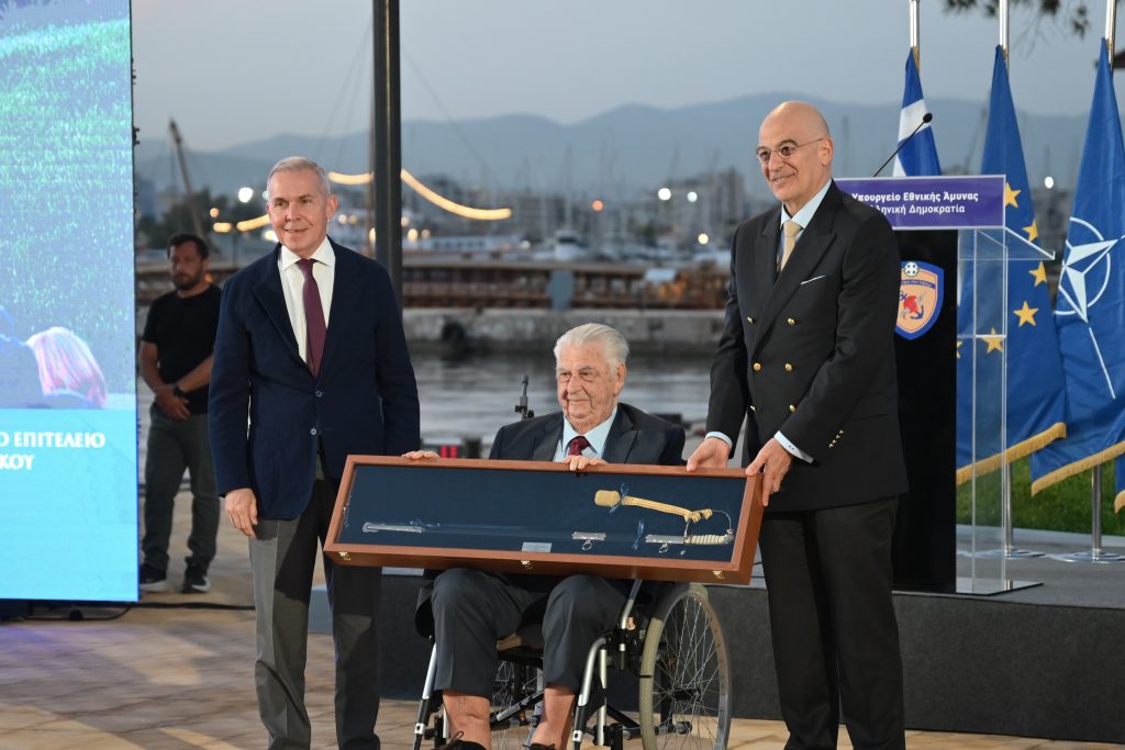Δένδιας: «Θεμέλιο της ιστορικής μας διαδρομής η θάλασσα, η ναυτική παράδοση δύναμη ευθύνης για το μέλλον»