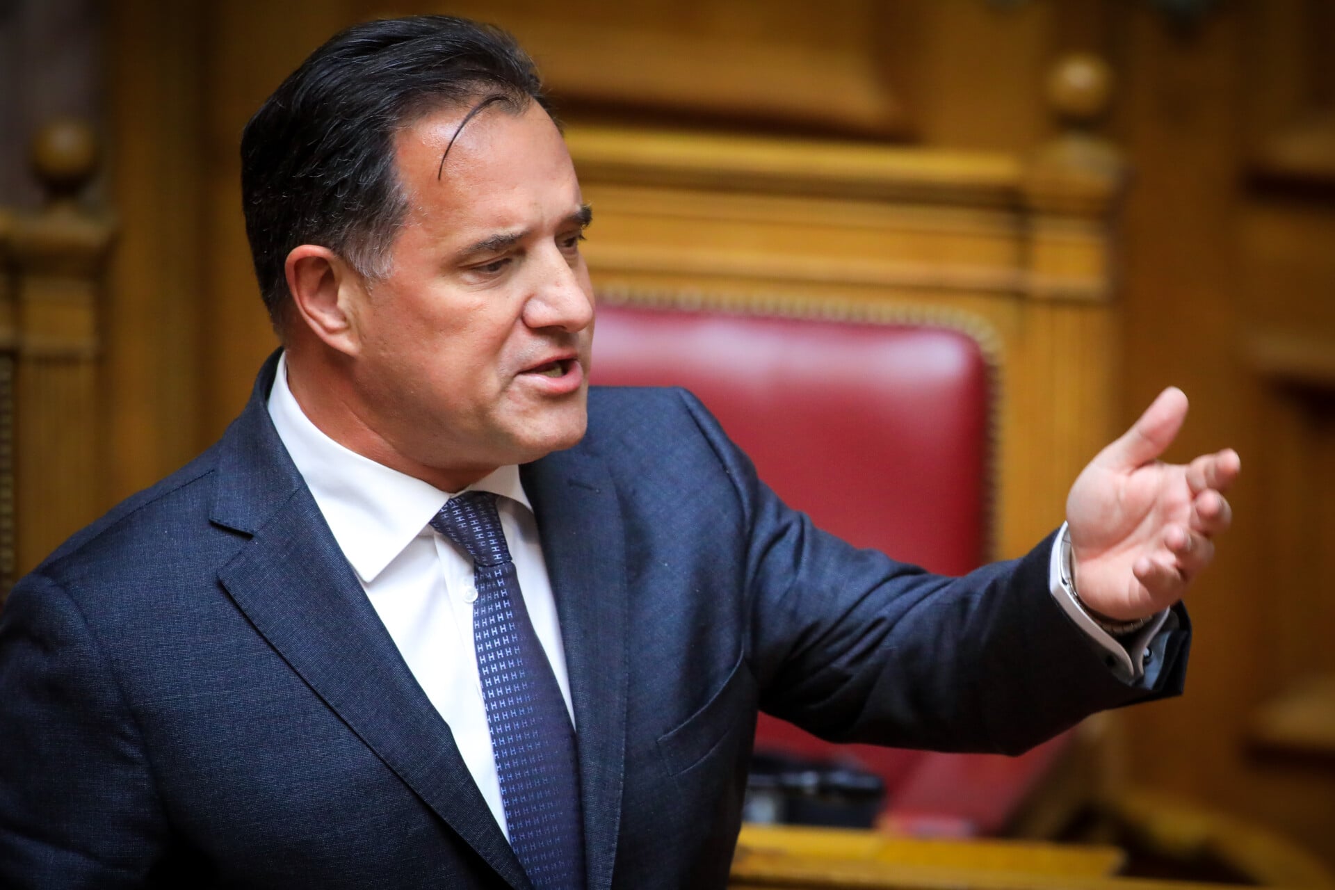 «Αν δεν έχετε καταλάβει ακόμη, είστε αφελείς»