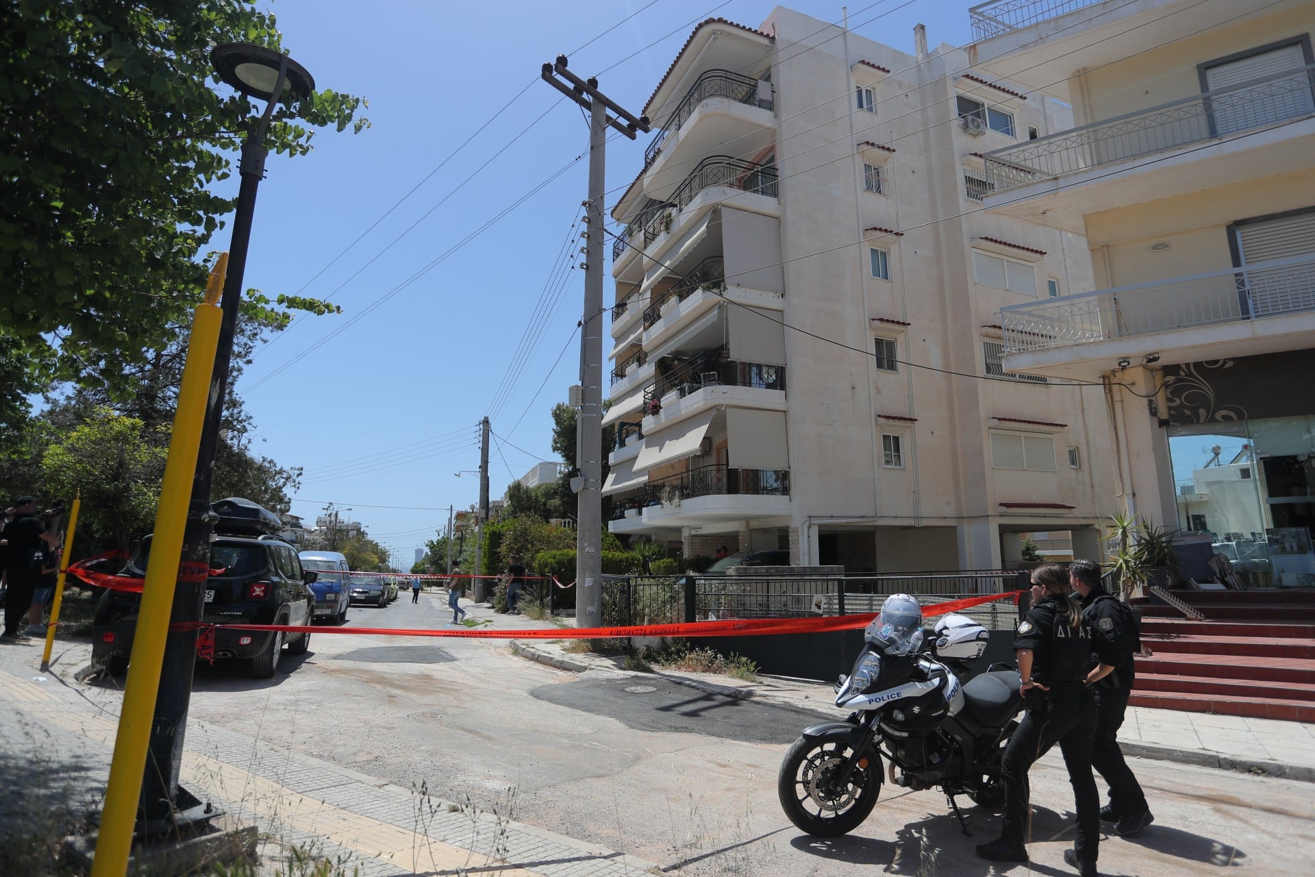 Ηλιούπολη: Σε κρίσιμη κατάσταση η 17χρονη