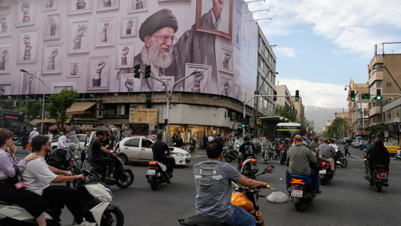 «Σύγκρουση αντιλήψεων»: Γιατί οι συνομιλίες ΗΠΑ-Ιράν έχουν οδηγηθεί σε αδιέξοδο