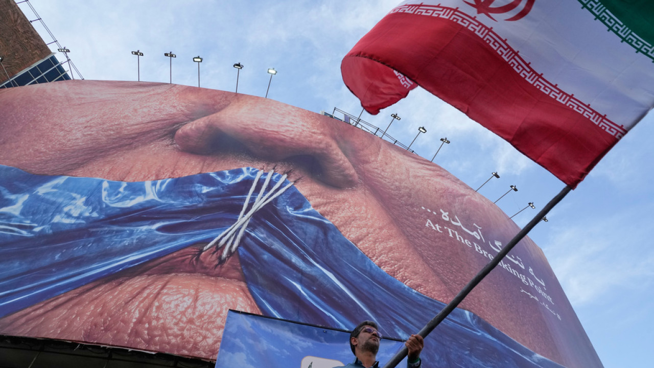 Οι πέντε όροι που έθεσε το Ιράν στις ΗΠΑ για τη συνέχιση των ειρηνευτικών συνομιλιών