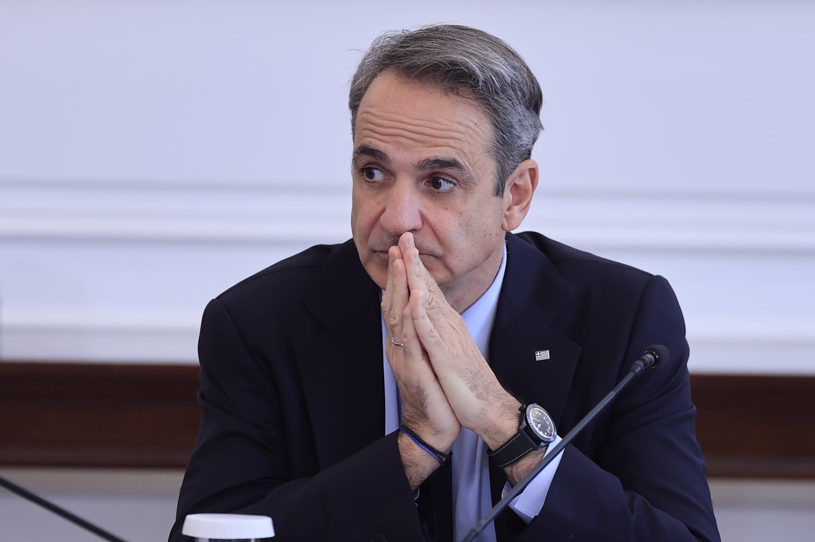 Χαμηλές πτήσεις, χαμένες δεξαμενές - Οι αγρότες και οι άλλοι που ψάχνει ο Μητσοτάκης