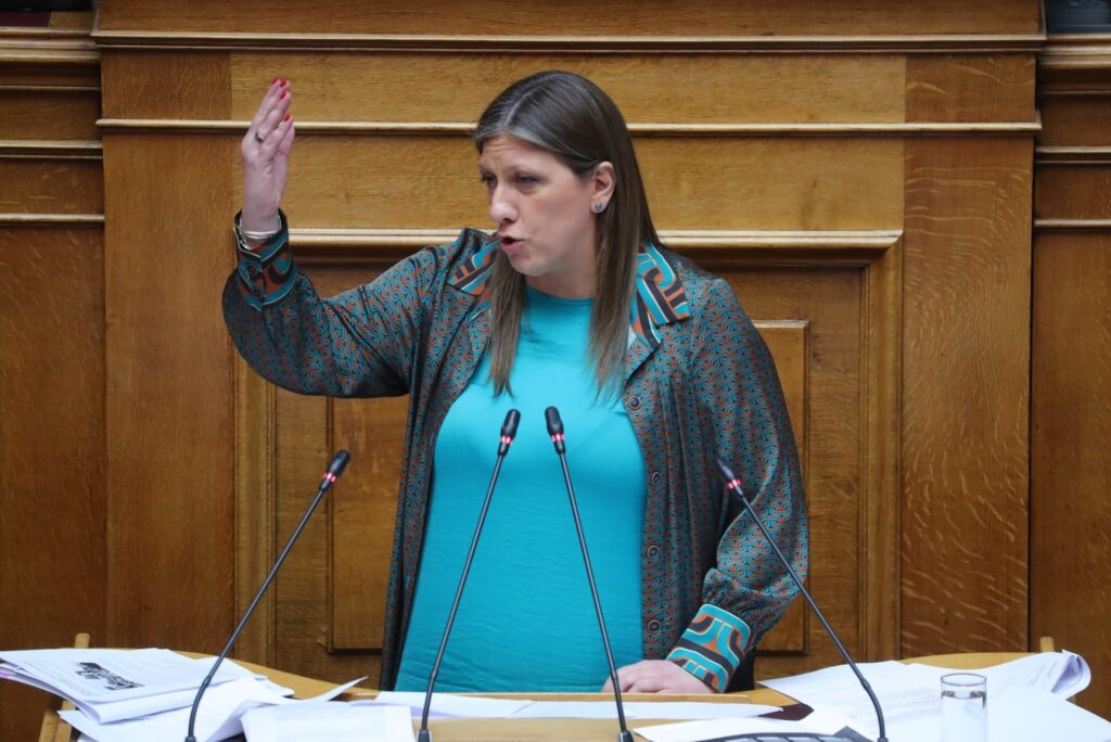Είστε βουτηγμένοι στη διαφθορά και τη διαπλοκή