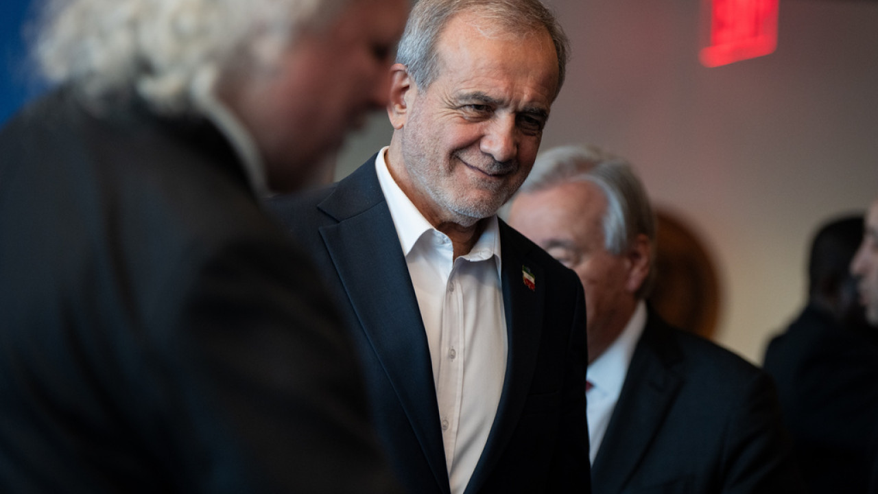 Πεζεσκιάν: Η προσπάθεια των ΗΠΑ να εξαναγκάσουν το Ιράν σε συνθηκολόγηση είναι ψευδαίσθηση