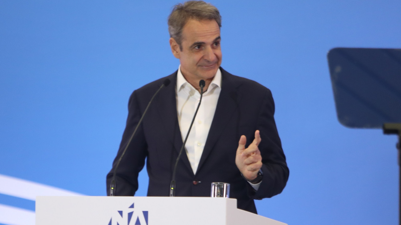 Μητσοτάκης στο προσυνέδριο της ΝΔ στη Θεσσαλονίκη: Ήρεμα νερά σημαίνουν ελεύθερα νερά