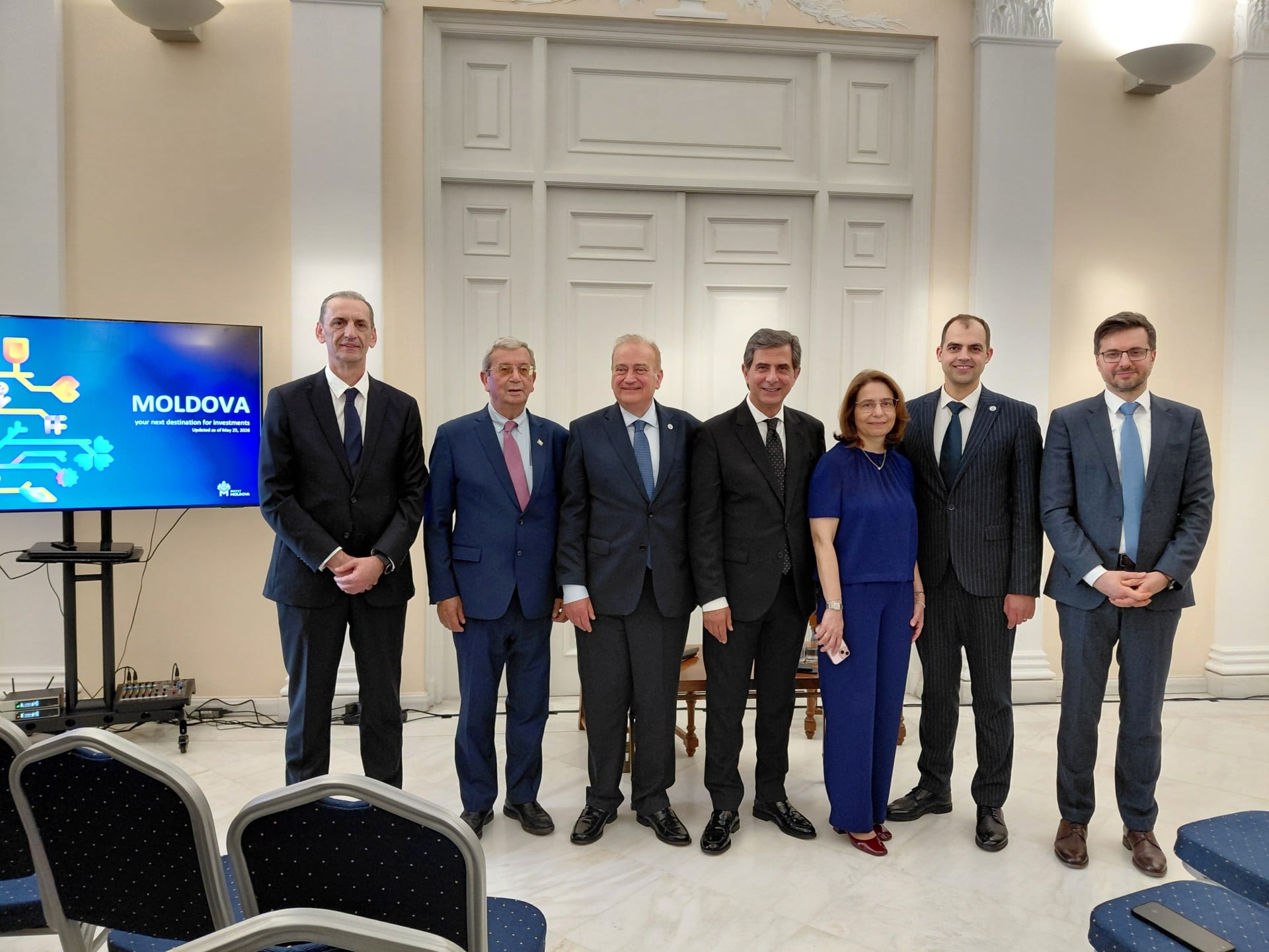 Προσκλητήριο στους Έλληνες επιχειρηματίες να συμπράξουν στην ανοικοδόμηση της Ουκρανίας