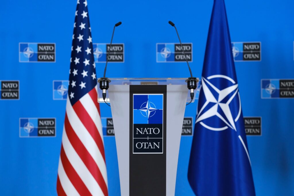 Σε συνεννόηση με τις ΗΠΑ το ΝΑΤΟ μετά το σχέδιο για την απόσυρση 5.000 στρατιωτών από τη Γερμανία