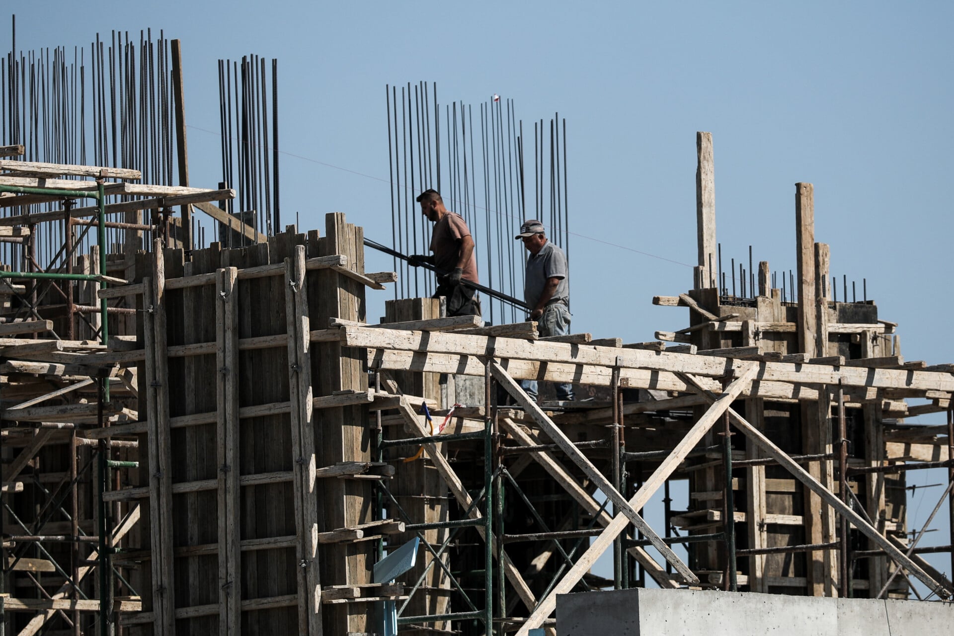 Θεαματική άνοδος στον όγκο της οικοδομικής δραστηριότητας τον Φεβρουάριο