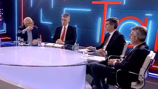 Έκρηξη Γλαβίνα με Δρυμιώτη: Ζείτε σε άλλη χώρα, δεν ζούμε σε δημοσκοπική δημοκρατία