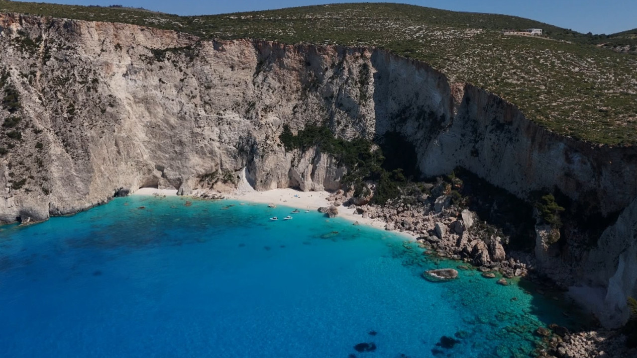 Όπου Υπάρχει Ελλάδα: Ο Γιάννης Τσιμιτσέλης βρίσκεται στο Μεσολόγγι και η δημοσιογραφική ομάδα στα Επτάνησα