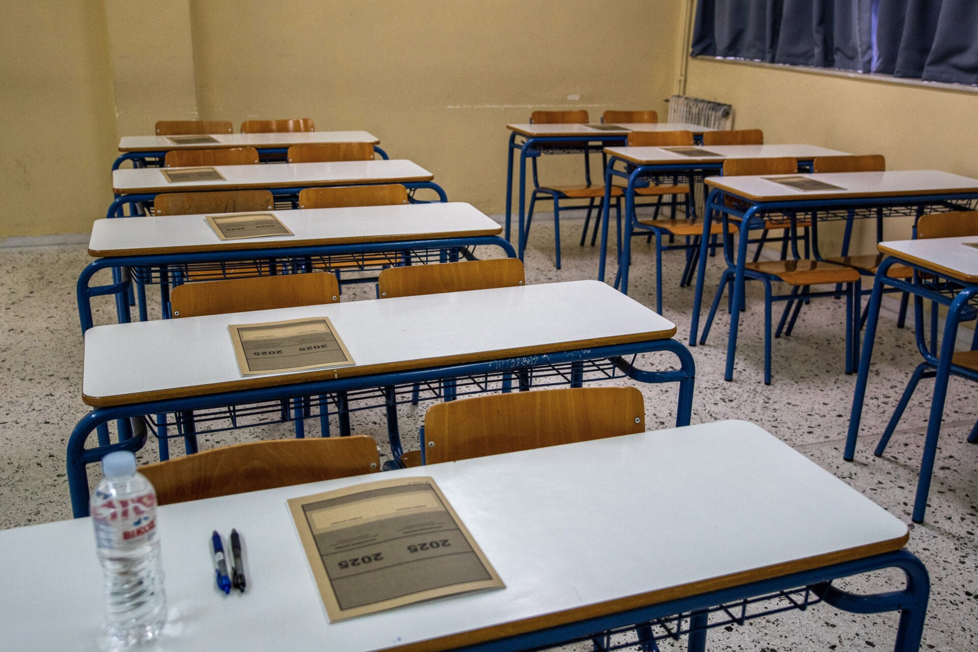 Το πρόγραμμα και τα εξεταστικά κέντρα για τα ειδικά μαθήματα