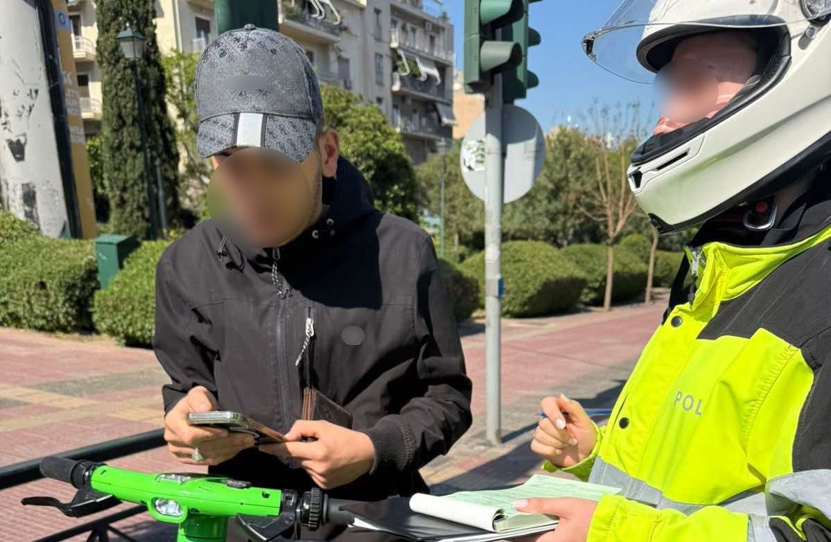 Εξόρμηση της τροχαίας για τα ηλεκτρικά πατίνια