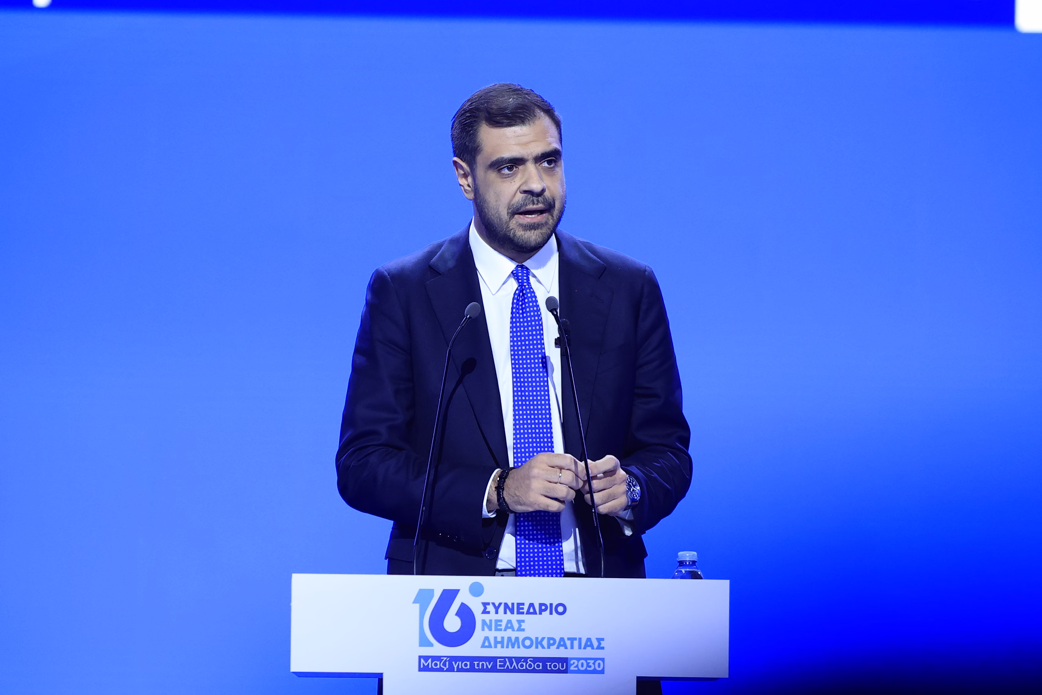 Μαρινάκης για Σαμαρά: Δεν απαντάμε στην προσωπική ατζέντα κανενός, ούτε θα βάλουμε νερό στο κρασί μας