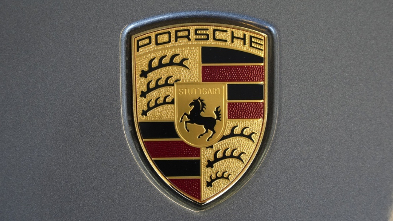 Porsche: Περικοπή 500 θέσεων εργασίας λόγω των δασμών Τραμπ