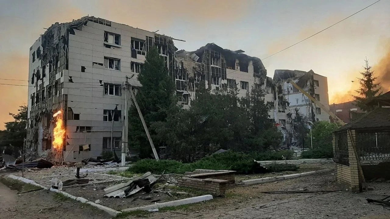 Τέσσερις νεκροί και 40 τραυματίες από ουκρανικό πλήγμα σε λύκειο στην περιοχή του Λουχάνσκ