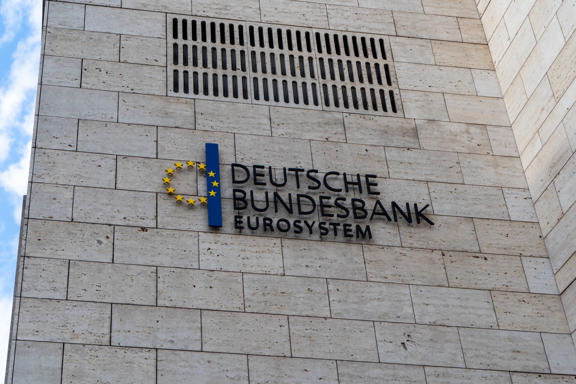 Πραγματικές αυξήσεις στις αποδοχές κατά 1,8%, το α' τρίμηνο